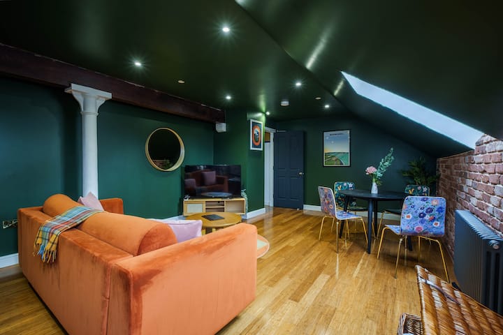 The Merchants89 - Banff - One Bedroom Loft - Edinburgh