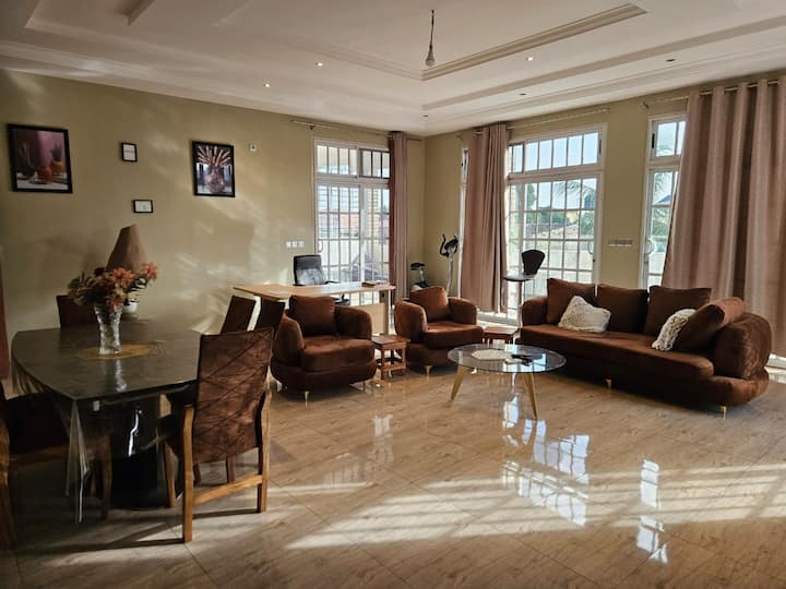 Appartement Agréable Séjour Chez Yéyé (Au R+1) - 로메