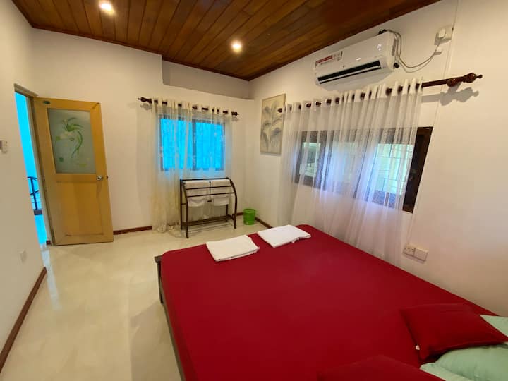 غرفة النوم 2