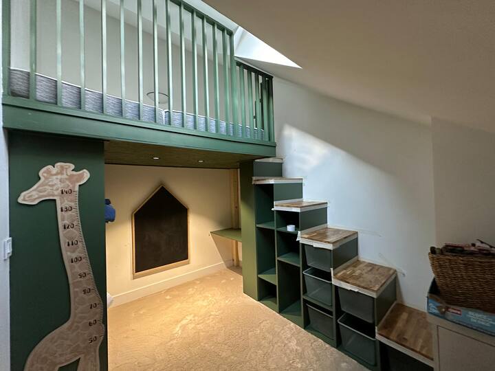 საძინებელი 1