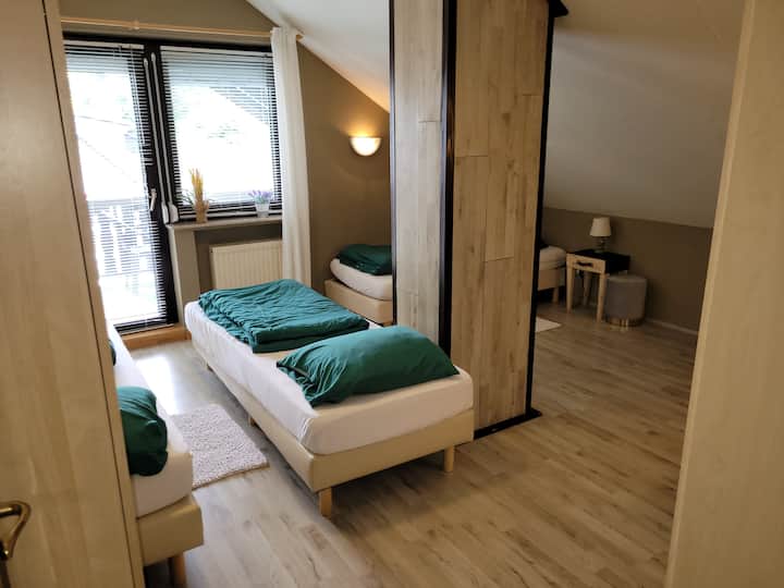 საძინებელი 1