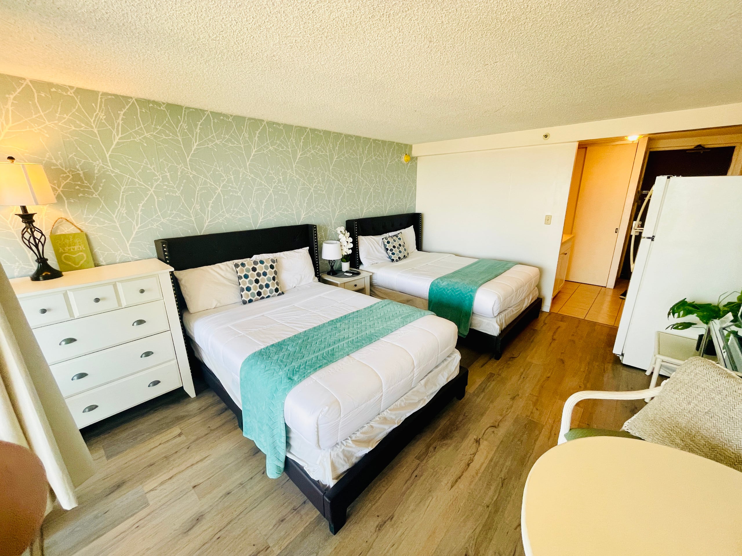 Condo in Honolulu · ★4.75 · 1 bedroom · 2 beds · 1 bath - Image 24