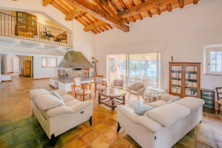 Faron - Belle Villa Avec Piscine, Superbe Vue Mer - Côte d'Azur