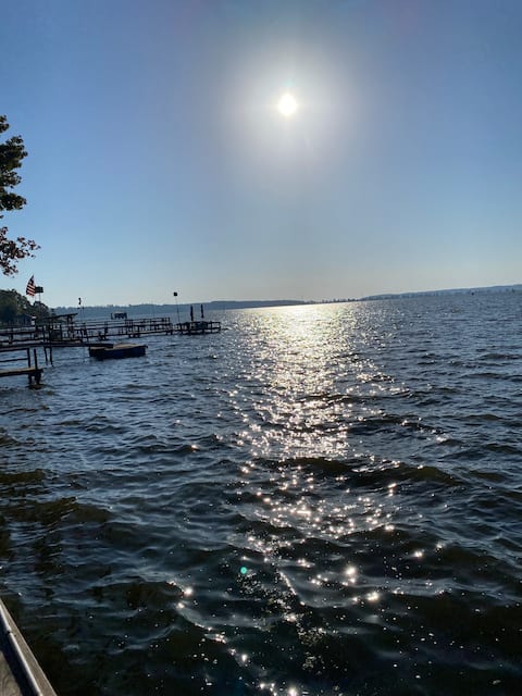 Amazing Grace Lakehouse on Lake D'Arbonne
