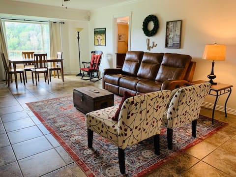 Spacious and Quiet Retreat at Twin Creeks