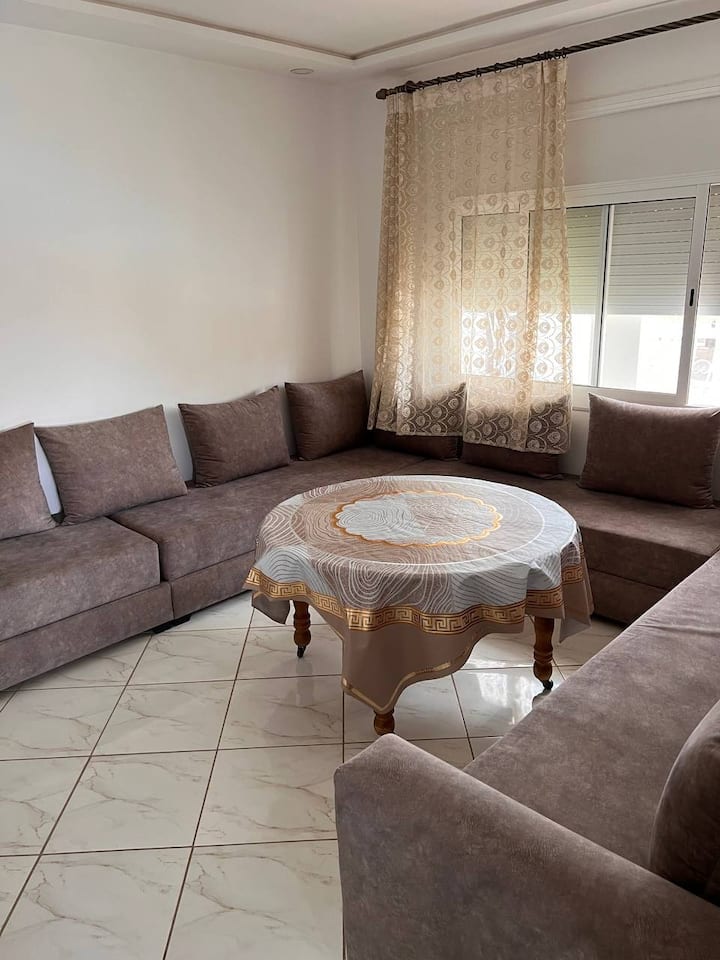Apartment In Mezzanine Flore And Near To The Train - Taza