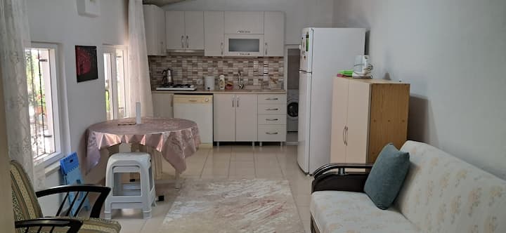 Köyceğiz Merkez.1+1 Sessiz Huzurlu
Private Garden - Köyceğiz