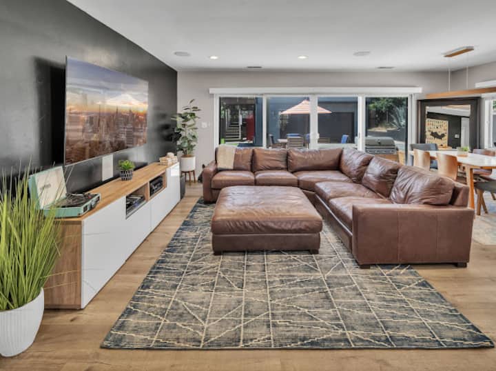 Sd Resort Style Home. Awesome Location! - Santee, CA