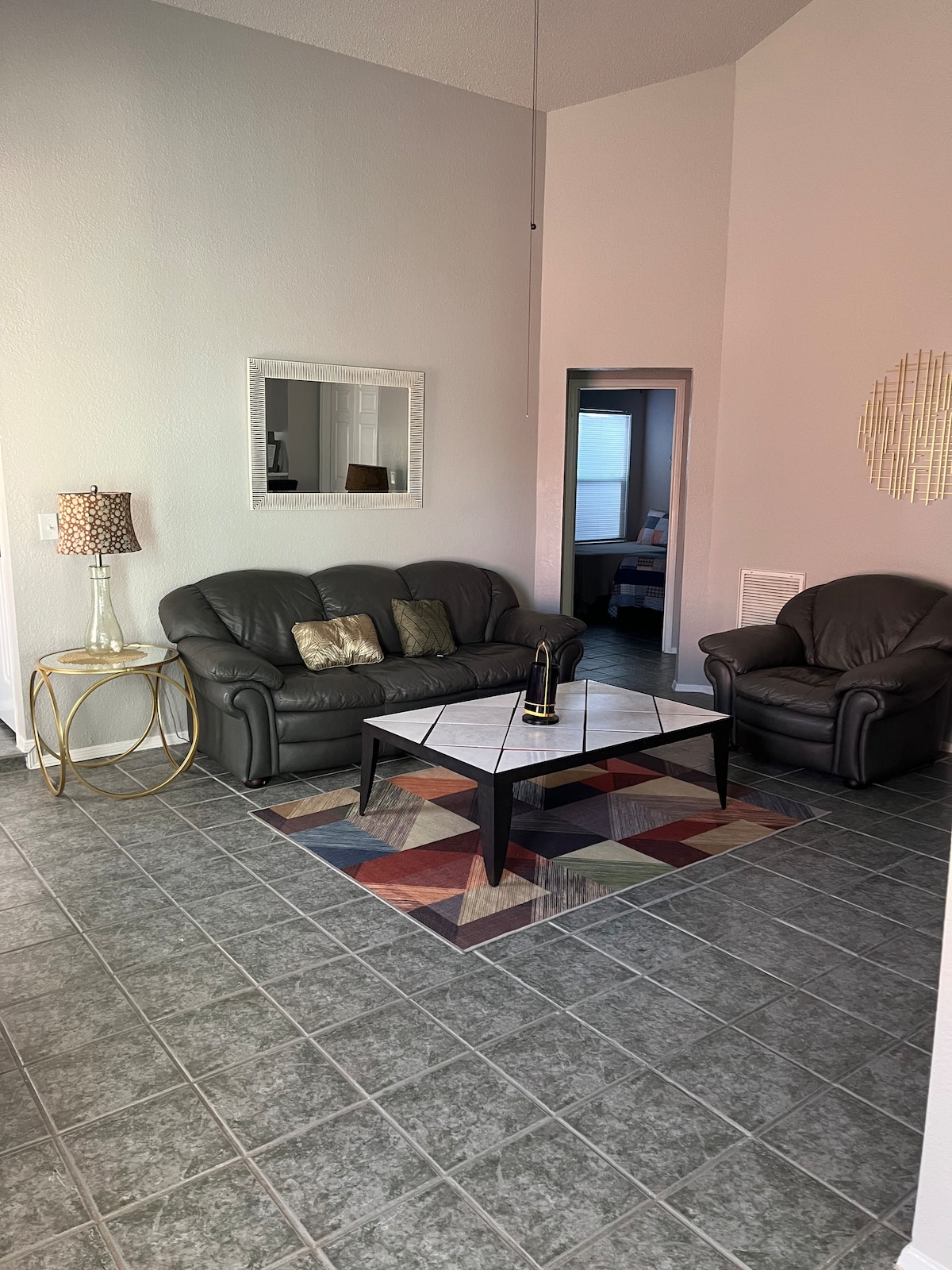 Top performing Airbnb: East Side Red Casita in El Paso