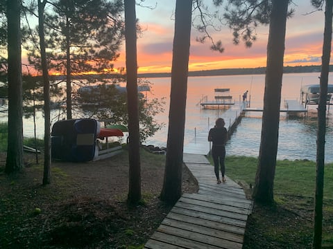Pontoon|Whitefish Chain Family and Group Escape