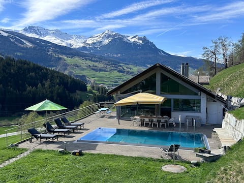 Pool Villa Savognin