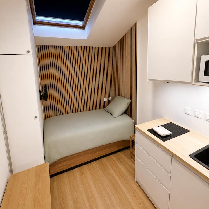 Petit Studio Lyon-villeurbanne Tv-wifi, Clim - Villeurbanne