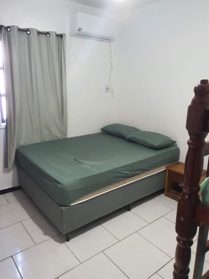 Soba 1 s apartmanom.