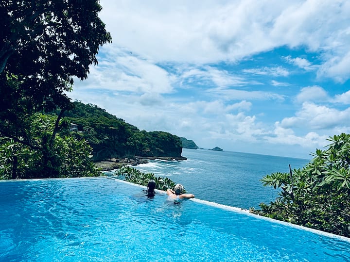 Casa Amici Ocean Views Beach 5 Min Walk
