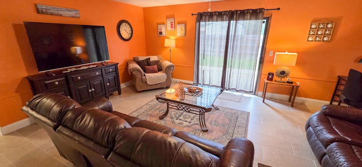 Beacon Woods Tropical Get Away - Daytona Beach, FL