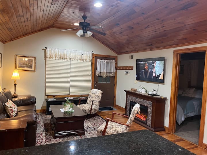 “The Cottage” - Hamburg, NJ