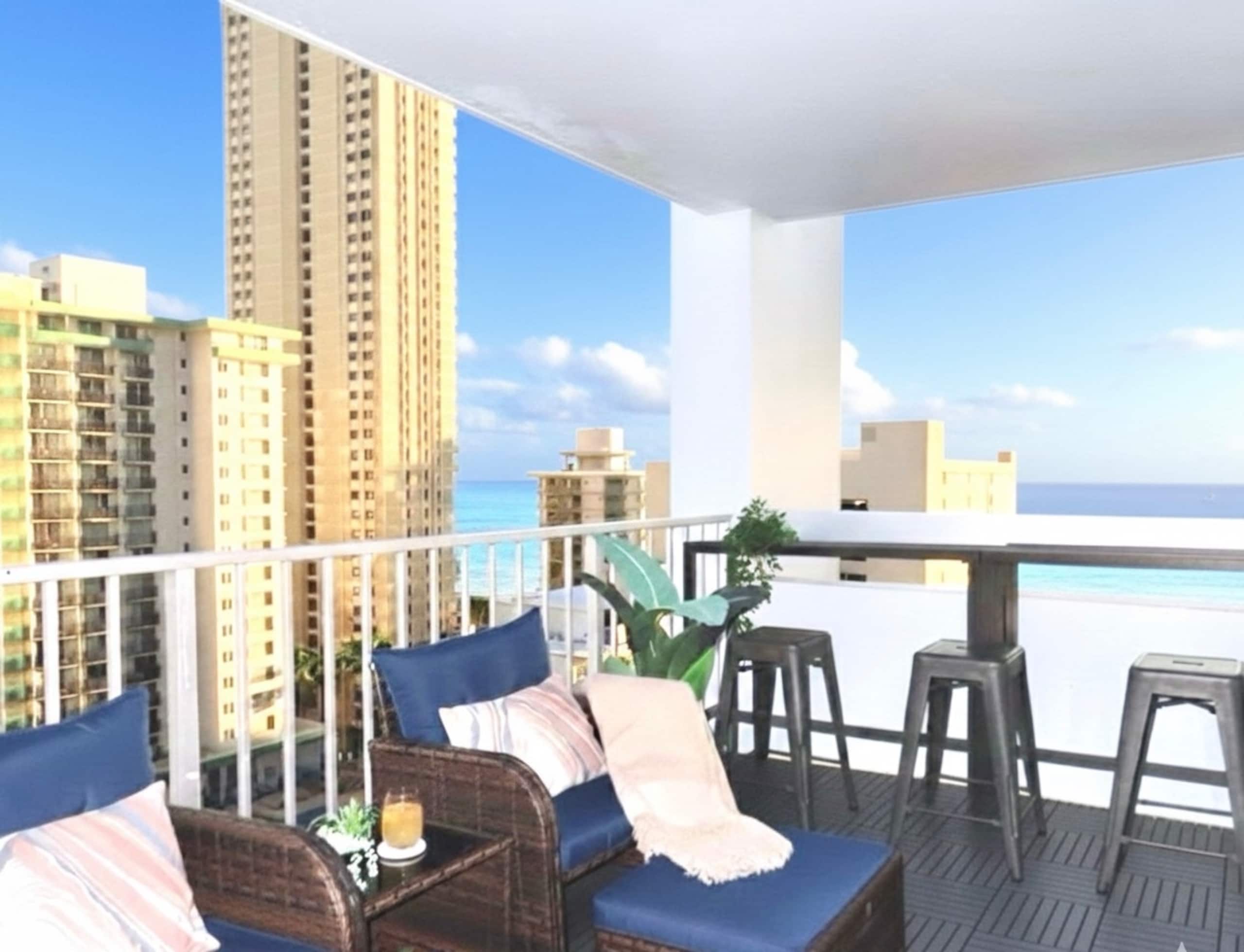 Condo in Honolulu · ★4.88 · 1 bedroom · 2 beds · 1 bath - Image 22