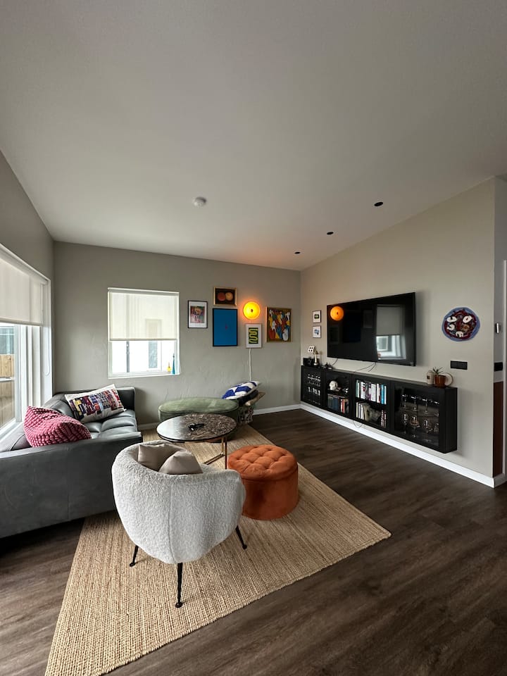 Luxury Duplex Near Icelandic Nature - Reykjavík