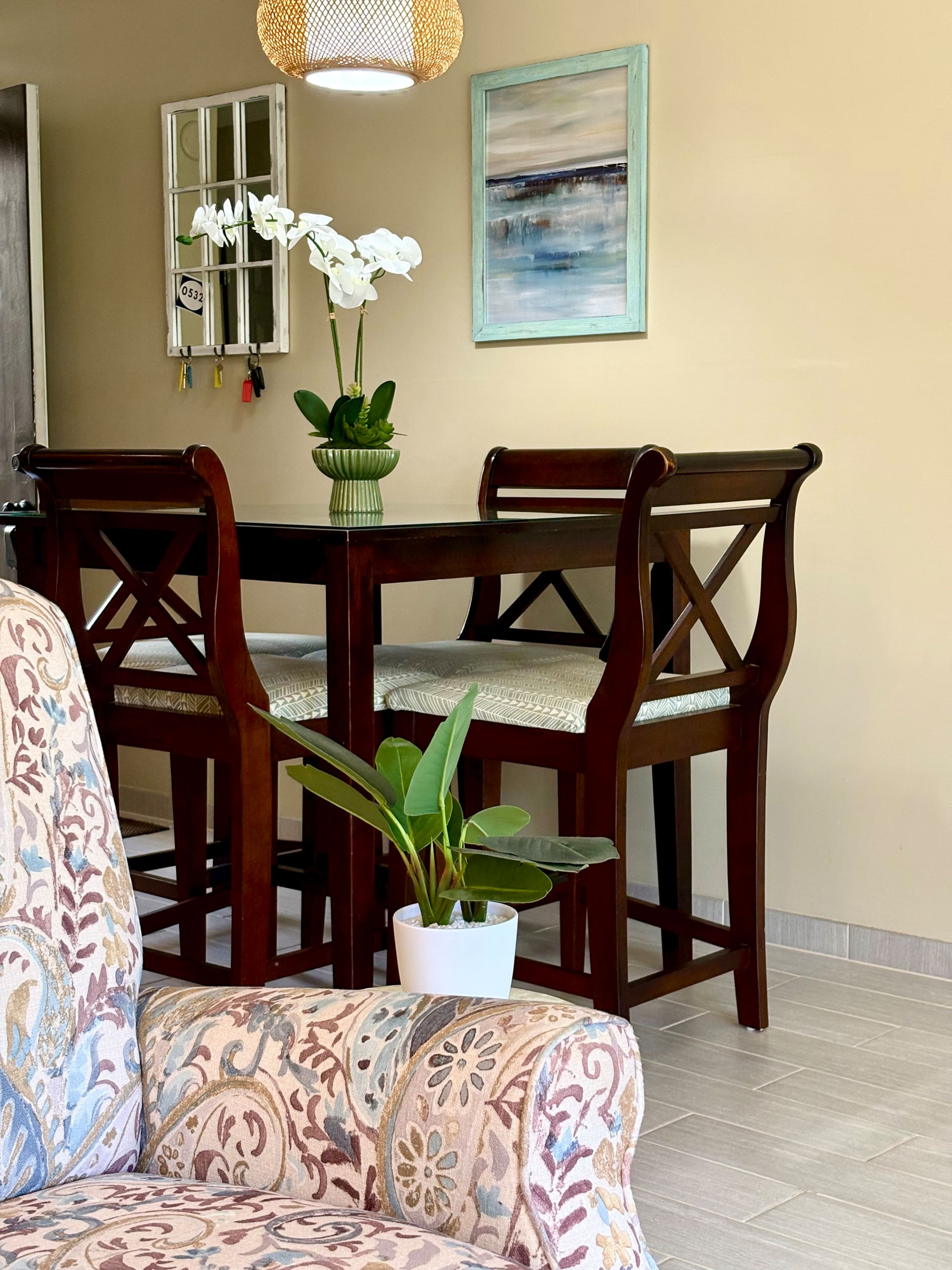 Condo in Lahaina · ★4.96 · 1 bedroom · 2 beds · 1 private bath - Image 15