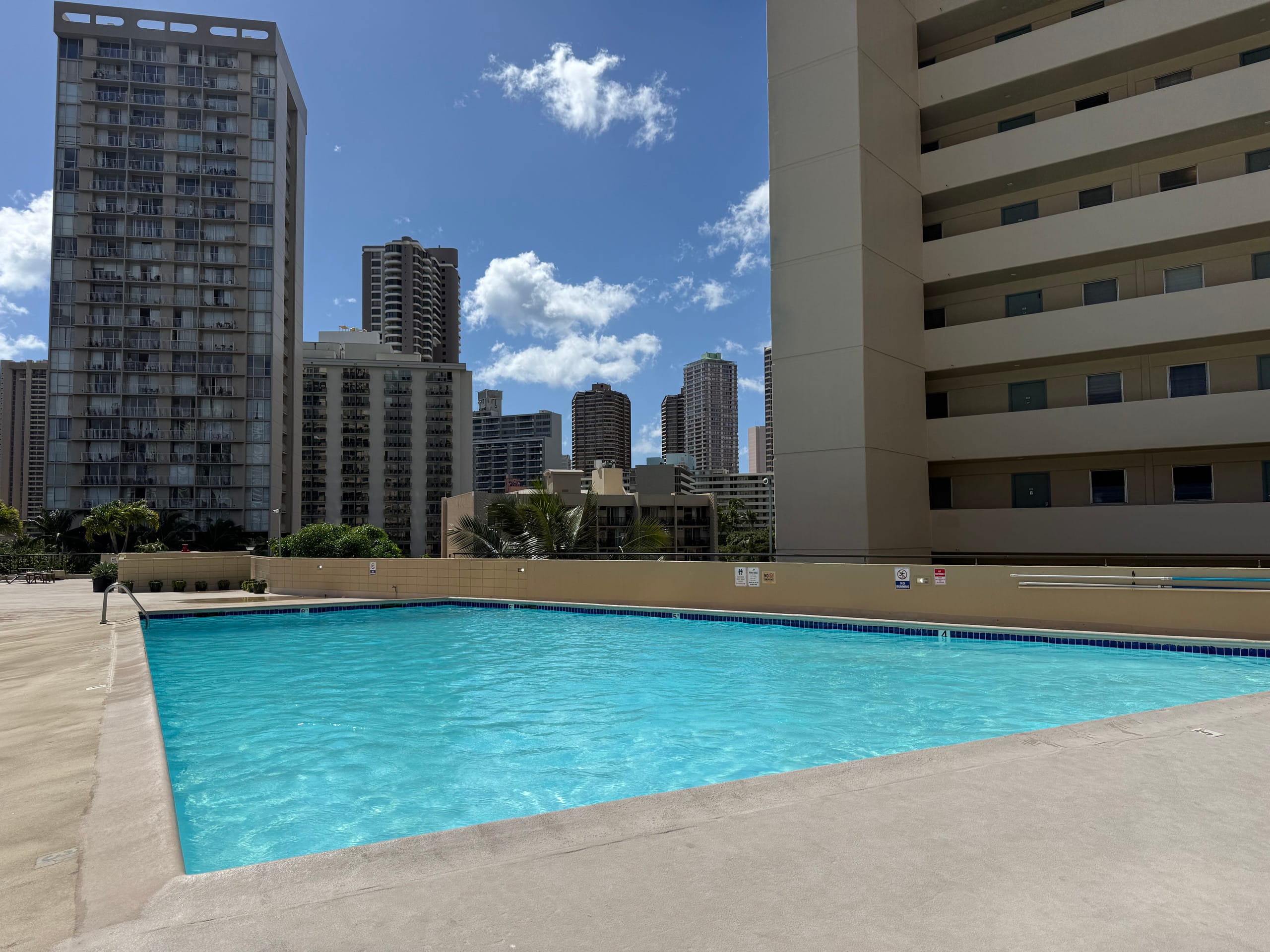 Hawaiian Monarch Private Studio/No Resort Fee - Image 14