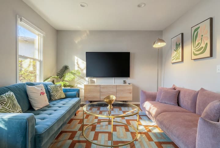 13 Guests & Fire Pit, Double Living, 2026 Refresh - Raleigh, NC