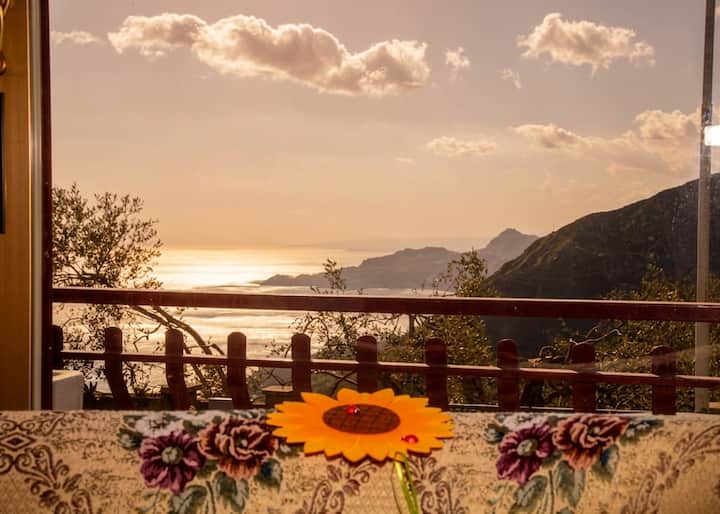Vicino Taormina, Forza D'agrò:paese Dei Panorami! - Letojanni
