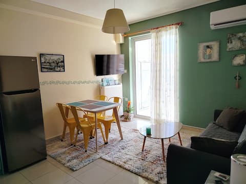 Top Airbnb: Sunny nest-Central apartment in Sparti in Δήμος Σπάρτης
