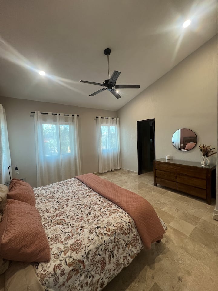 غرفة النوم 1