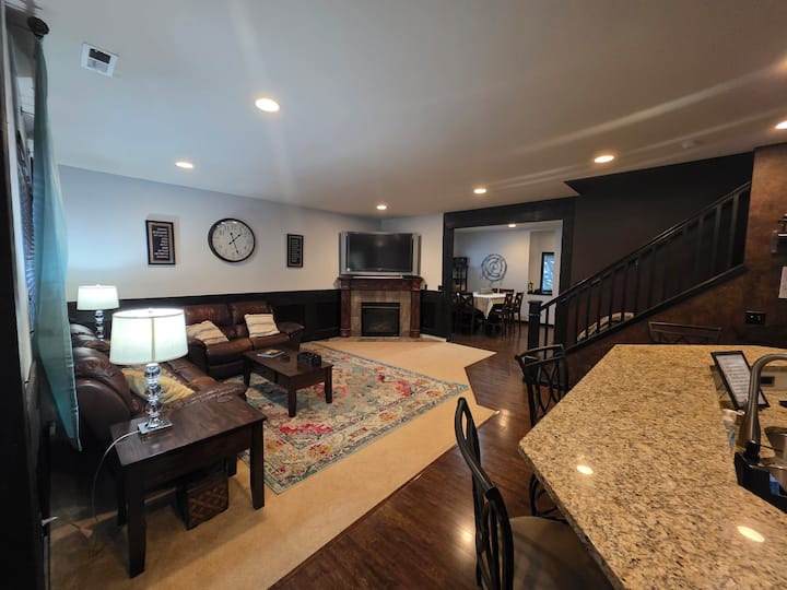 Entire Home W/ Office In South Hill, Puyallup, Wa - Puyallup, WA