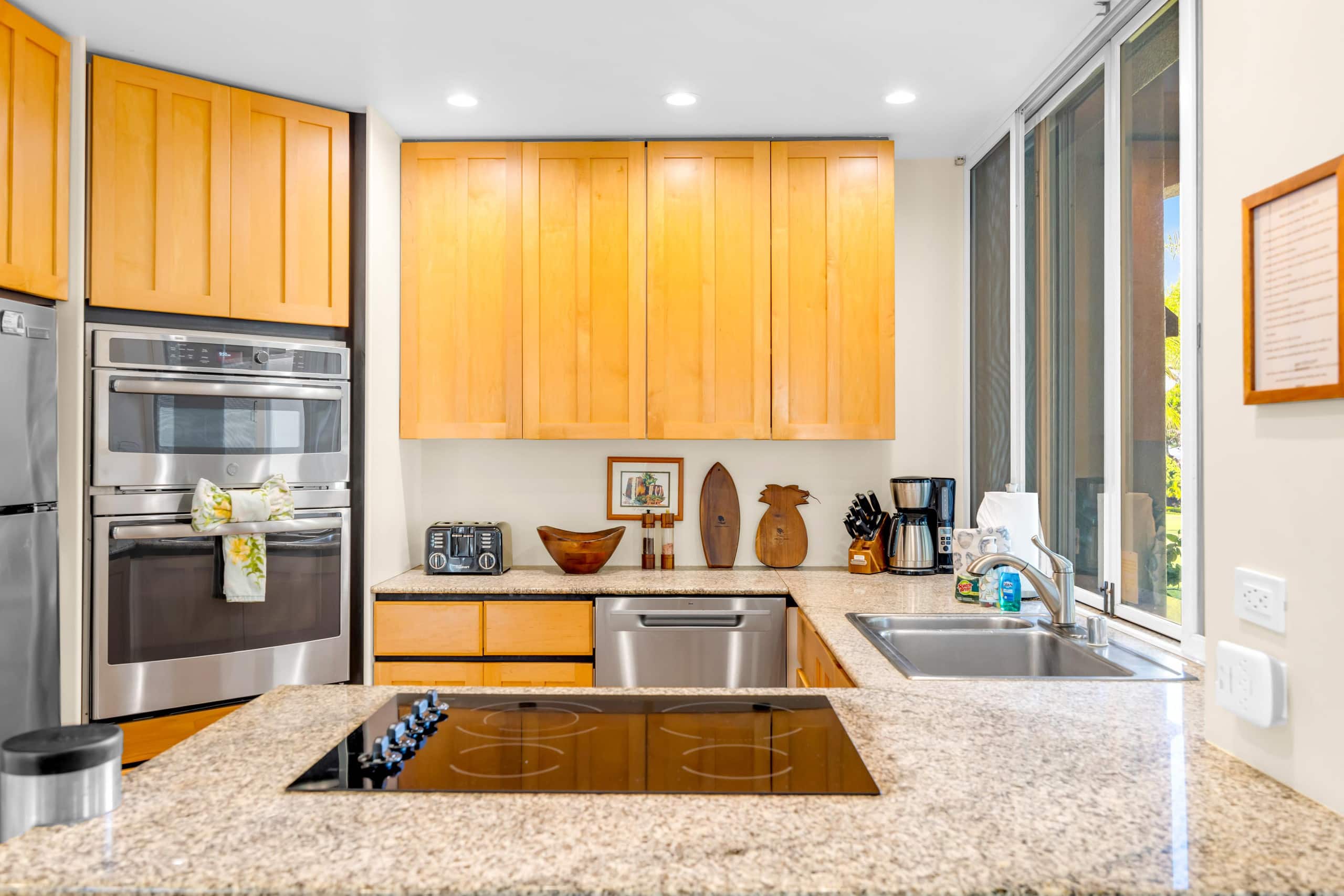 Condo in Wailea · ★4.85 · 2 bedrooms · 3 beds · 2 baths - Image 10