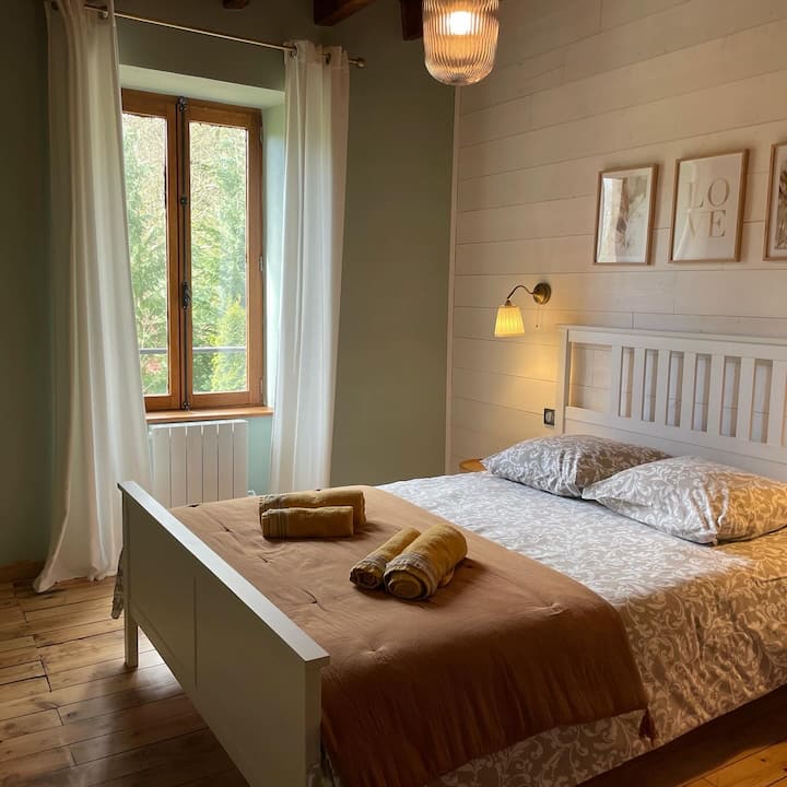 საძინებელი 1