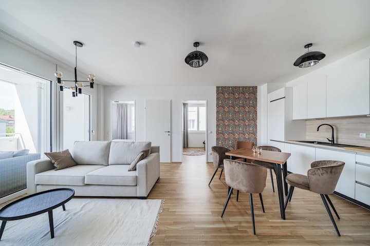 3 Zimmer Apartment Mit Blick Auf Die Stadt - Gmunden