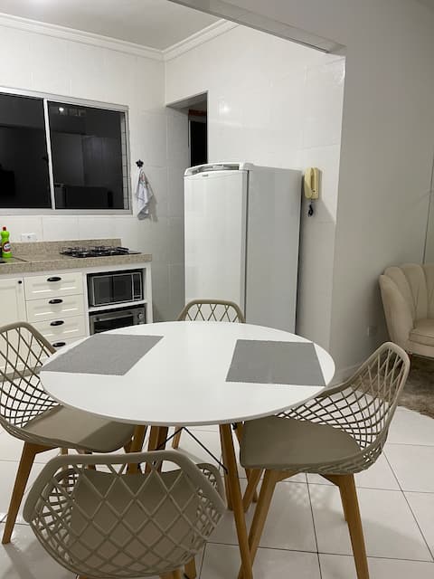 Anúncio popular: Apê in the center We accept pets; please inquire about the fee. em Montes Claros