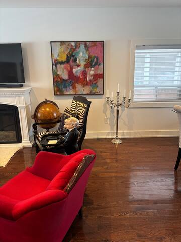 Yonge and Lawrence Village gallery image 5