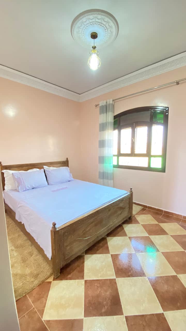 საძინებელი 1