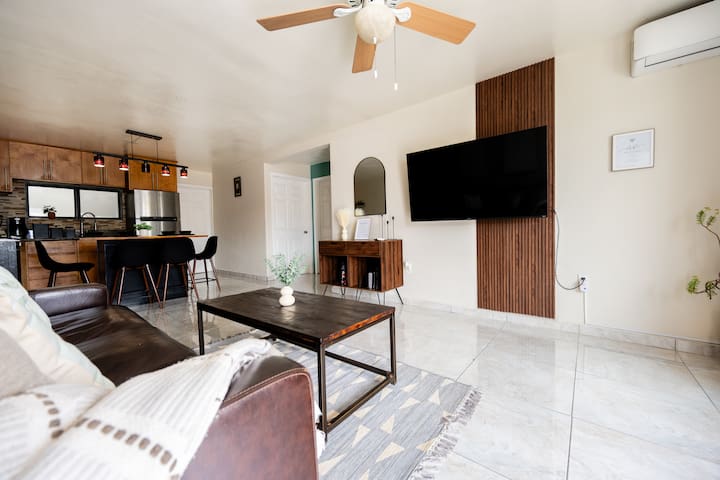 LocKey Home Rental managed Airbnb listing 3