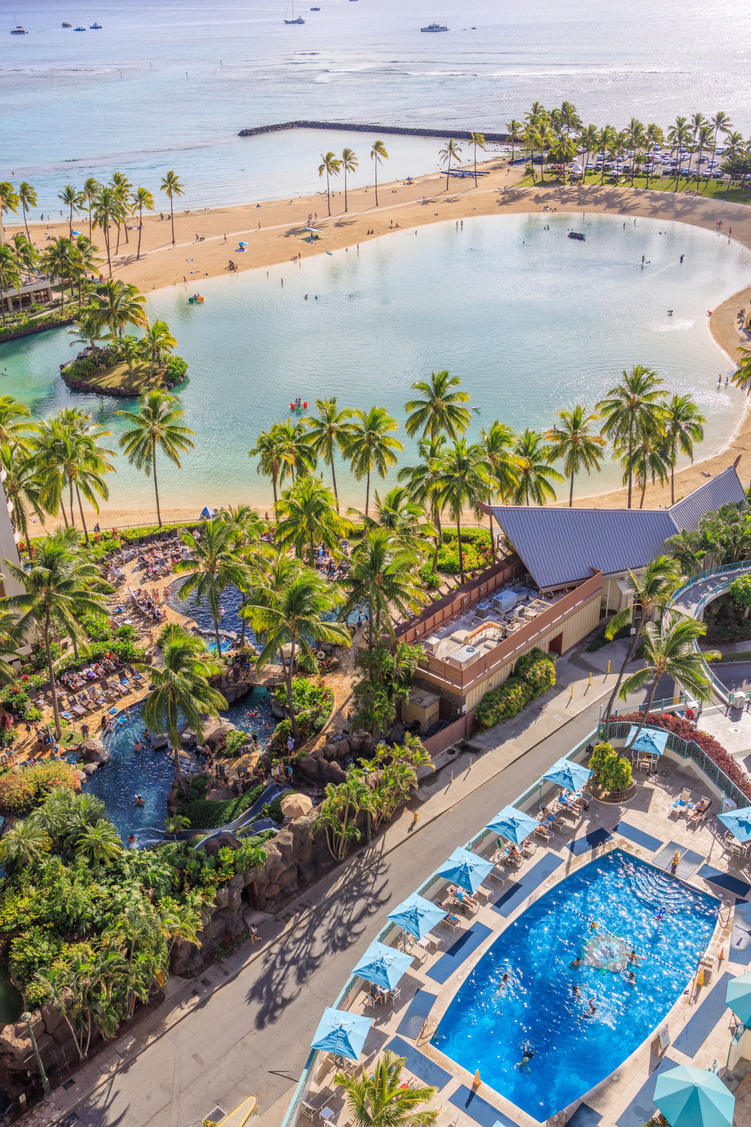 Condo in Honolulu · ★4.98 · Studio · 2 beds · 1 private bath - Image 20