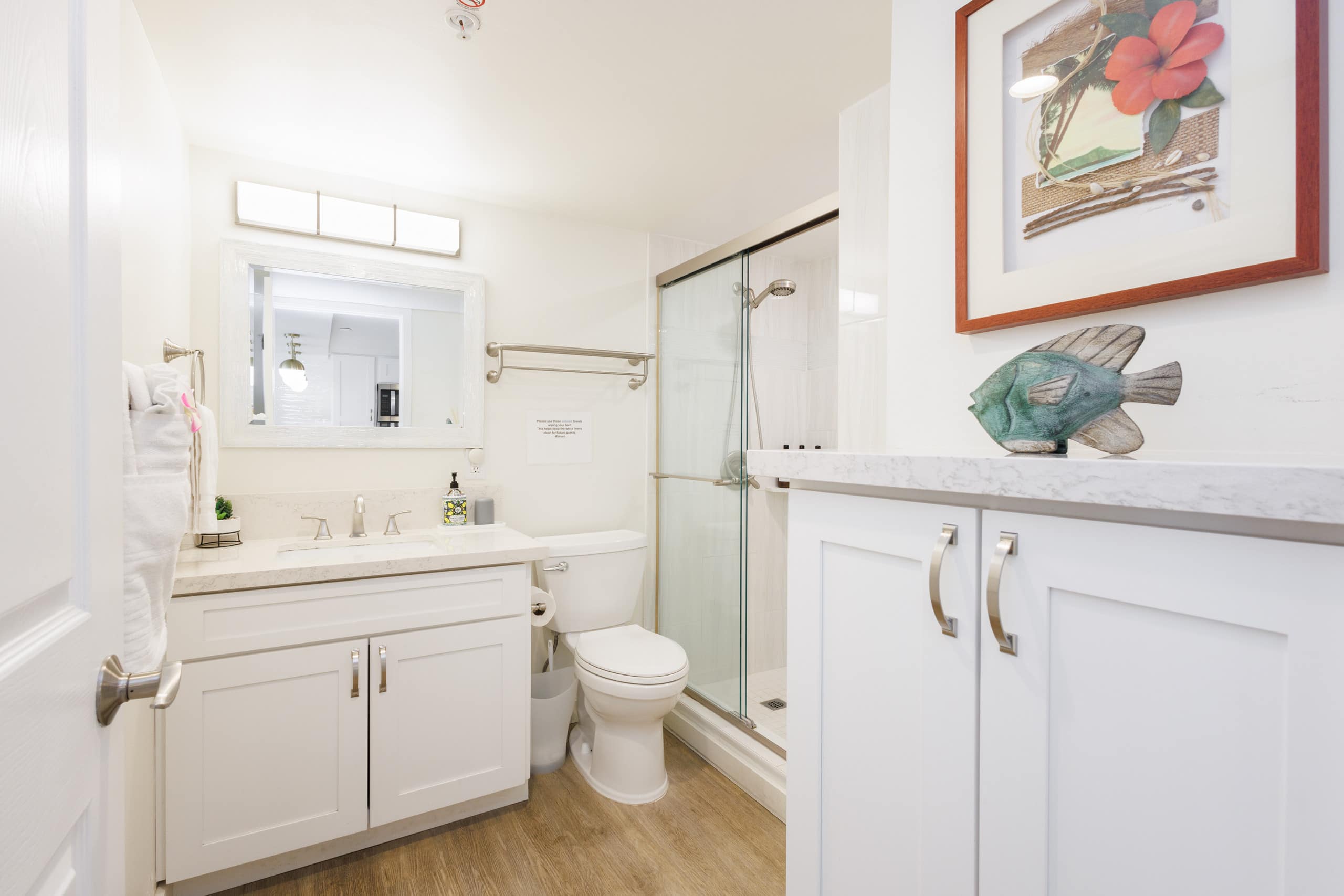 Condo in Honolulu · ★4.98 · Studio · 2 beds · 1 private bath - Image 37