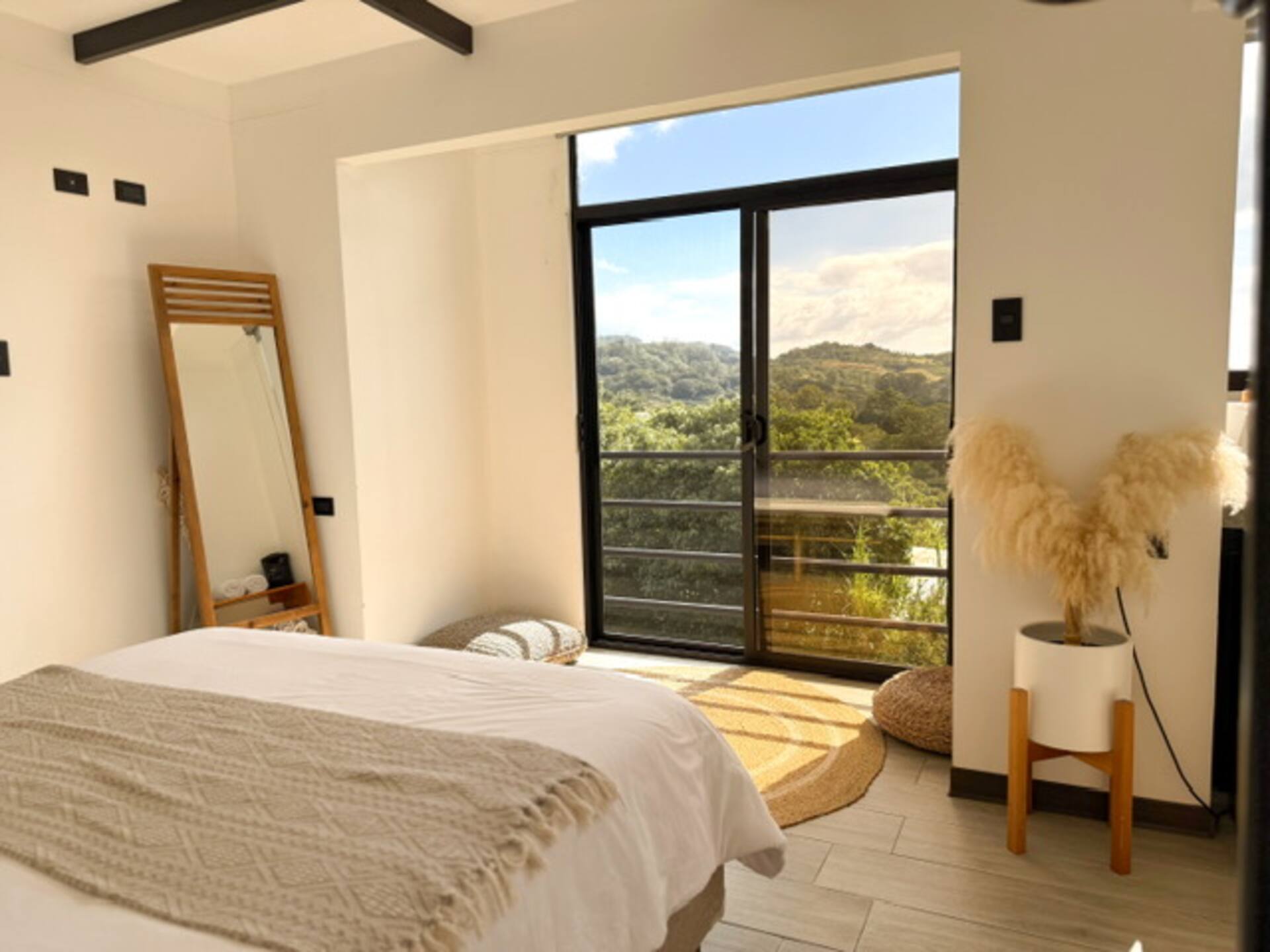 Tranquil Jungle Loft Getaway in Monteverde Cloud Forest
