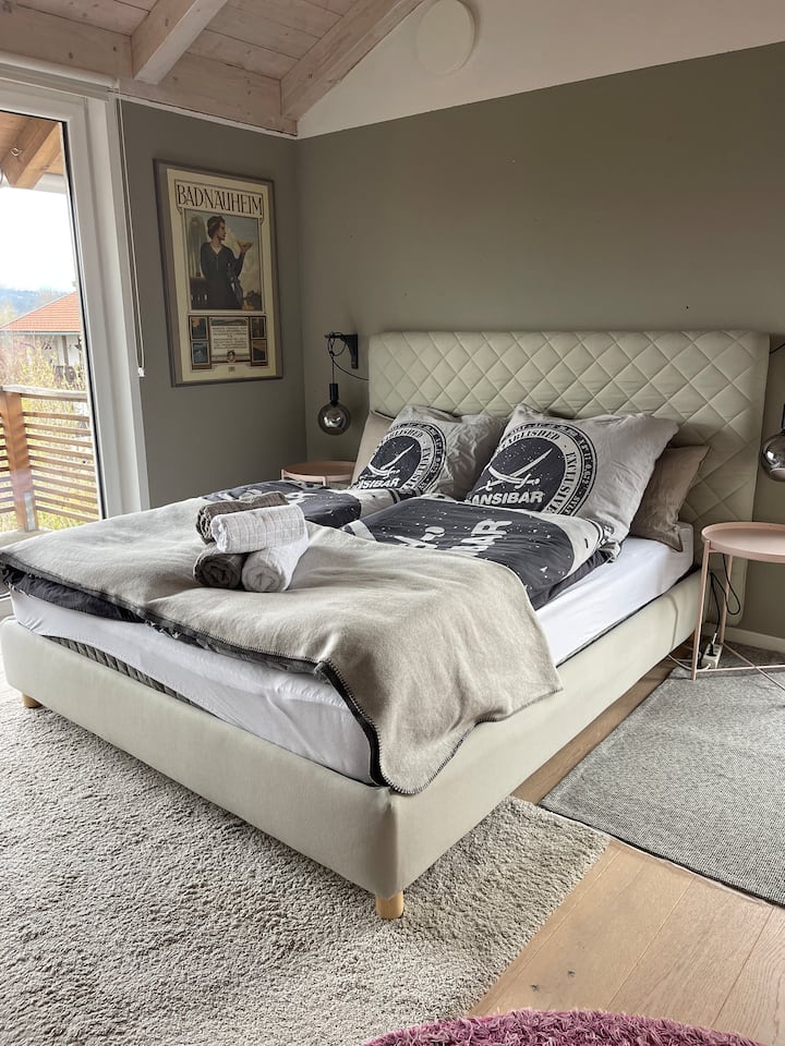 Lit double confortable, 1,60m x  2m