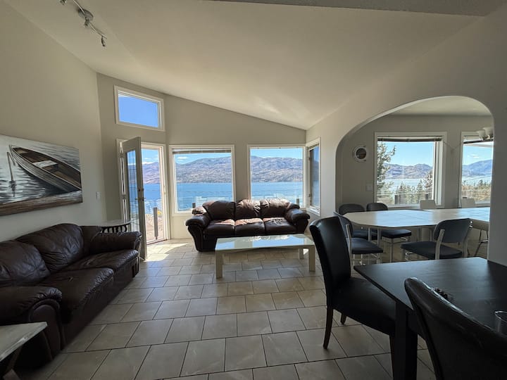 Blue View Family Getaway - Peachland