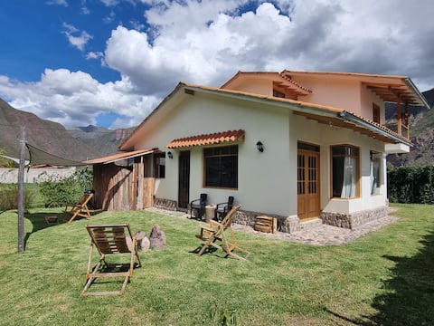 Comfy country house, 10 minutes from Urubamba.