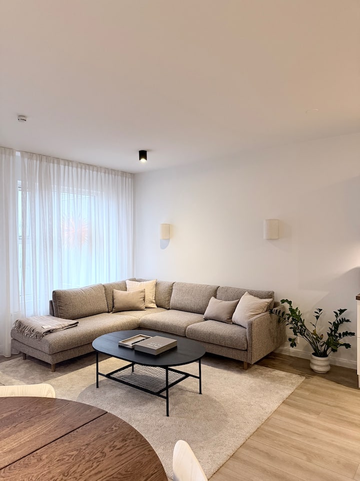 Harbour View Apartment In Central Reykjavik - Iceland