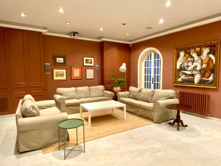 Central Townhouse Barcelona - Barcelona