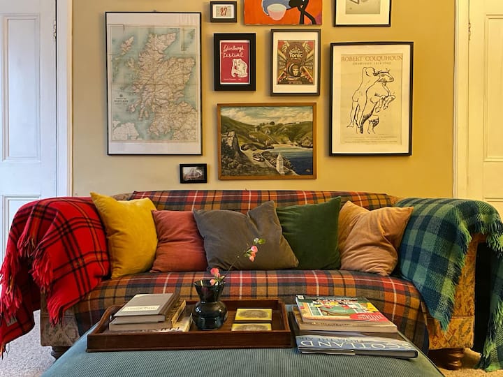 edinburgh tourist accommodation