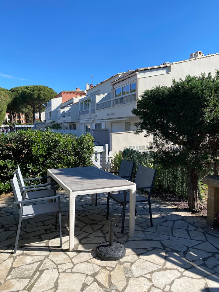 Maison Avec Terrasse Dans Résidence Avec Plage - Agde