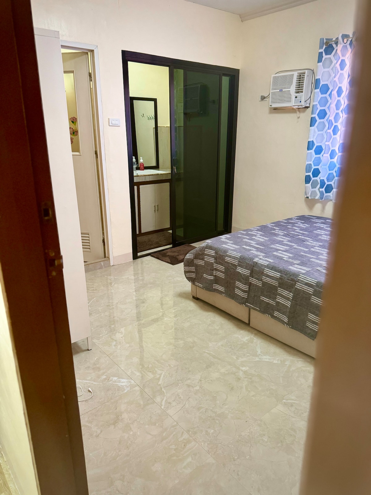 Yzamin Townhouse - Main (Eh) - House and Lot (2-bedroom, 1-bathroom) in Zamboanga City, Zamboanga Del Sur