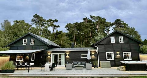 Wonderful villa on Österlen, 150 meters from the sea