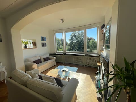 Bright and spacious apartment