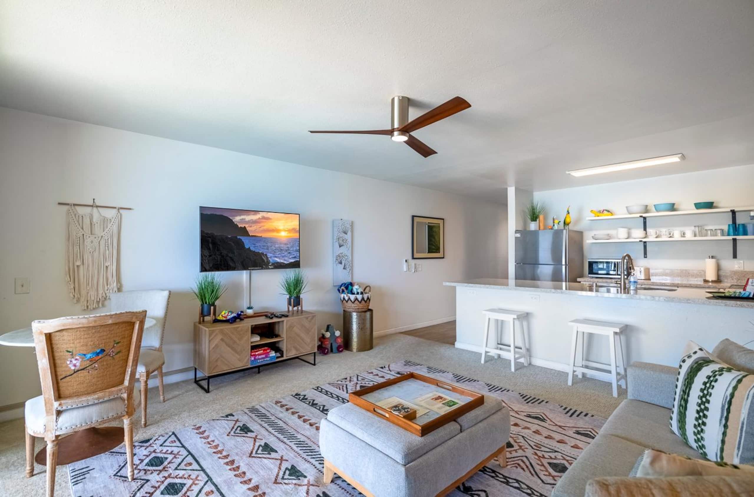 Beachside Kapaa top floor condo + A/C - Photo 10